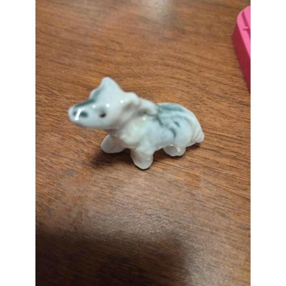 Vintage little ceramic dog